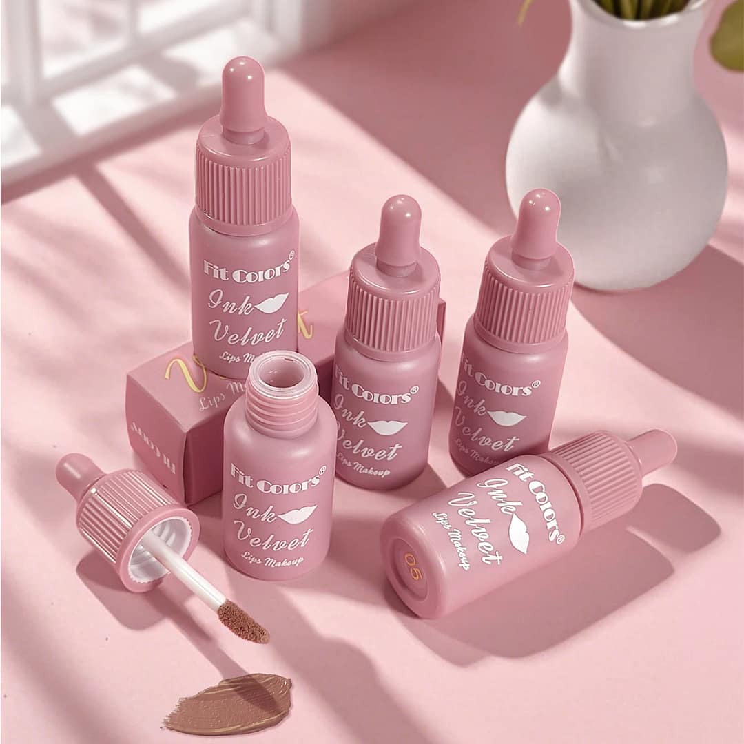 FIT COLORS 6 Color Matte Velvet Liquid Lip Gloss Long Lasting Non-Stick Cup Waterproof Intense Color Showing Lip Mud - الصورة 5