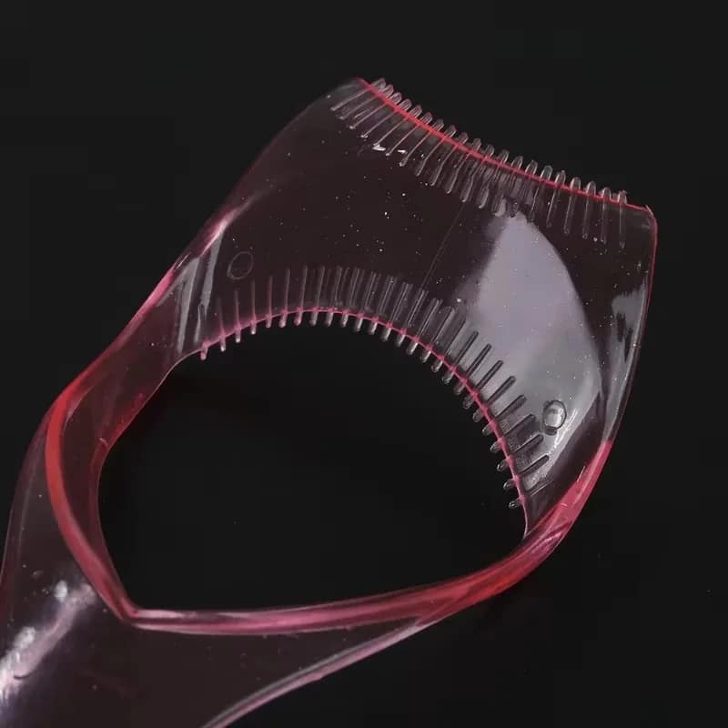 1pc 3D Triple Function Eyelash Assistant Tool Mascara Applicator Guide Eyeliner Assistant Anti-Clumping Eyelash Separator - الصورة 5